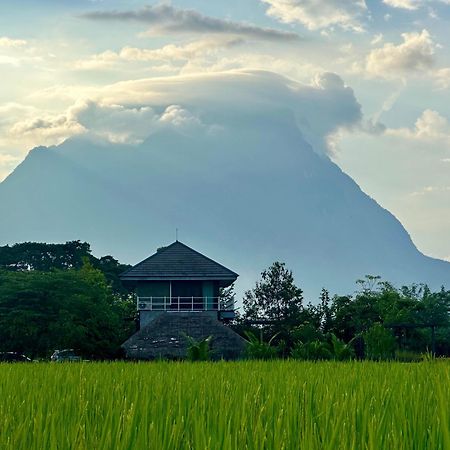 Vila Baan Porhdoi Goidao Chiang Dao Exteriér fotografie